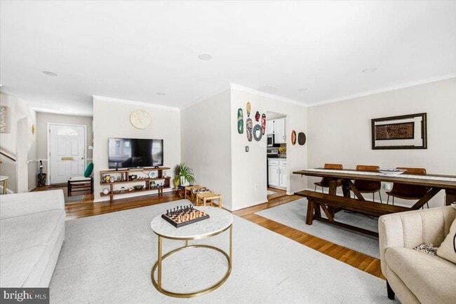 property at 903 Leverton Rd