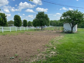 3838 Copper Ridge Rd in Morristown, TN - Foto de edificio - Building Photo