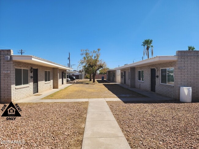 property at 2001 W Turney Ave