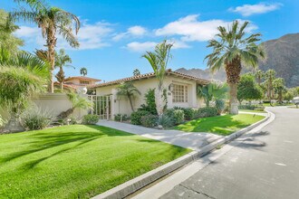 54310 Riviera in La Quinta, CA - Building Photo - Building Photo