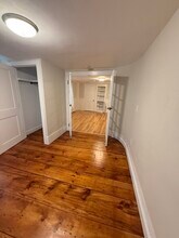 2 Evans Pl in Amesbury, MA - Building Photo - Building Photo