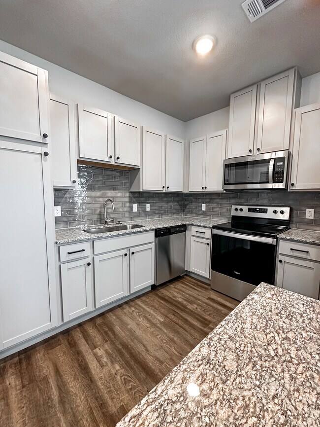 3635 Marine Creek Pkwy in Fort Worth, TX - Building Photo - Building Photo