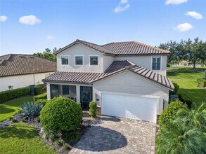 6474 Willowshire Way in Bradenton, FL - Building Photo - Building Photo