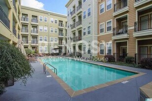 401 20th St S in Birmingham, AL - Building Photo