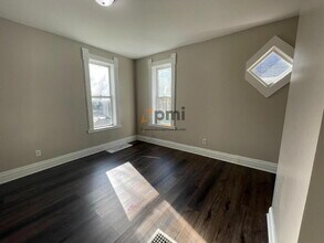 424 E 10th St in Michigan City, IN - Building Photo - Building Photo