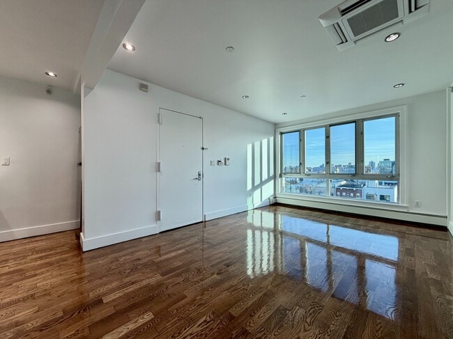 143 Skillman Ave-Unit -8PH in Brooklyn, NY - Foto de edificio - Building Photo