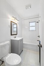 37 Grace St in Jersey City, NJ - Building Photo - Building Photo