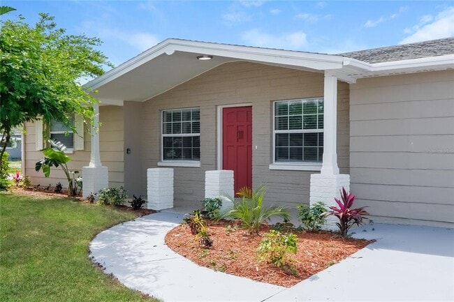 1319 Gerard Ln in Holiday, FL - Building Photo - Building Photo