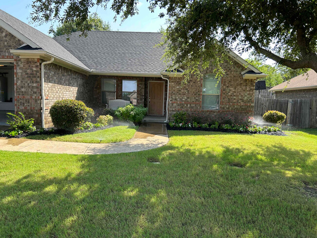property at 2804 Tenison Dr