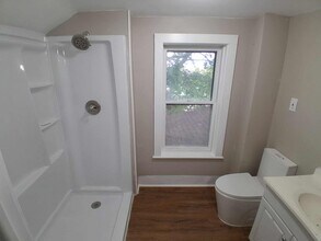 158 W Bridge St in Oswego, NY - Building Photo - Building Photo