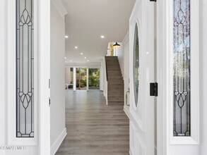 3811 Lake Harbor Ln in Westlake Village, CA - Building Photo - Building Photo