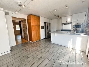 218 W Rockrimmon Blvd in Colorado Springs, CO - Building Photo - Building Photo