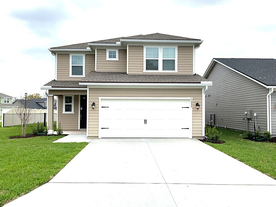 11553 Bay Hl Cir, Unit K108 in Jacksonville, FL - Foto de edificio