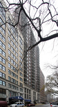 1250 N Dearborn St in Chicago, IL - Building Photo - Building Photo