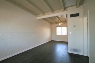 610 E Drachman St, Unit 610 in Tucson, AZ - Foto de edificio - Building Photo