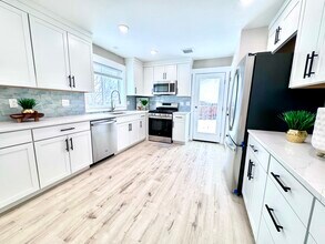 3217 E Reynard Ln in Idaho Falls, ID - Building Photo - Building Photo