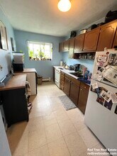 33 Westgate Rd, Unit 1 in Boston College, MA - Building Photo - Building Photo