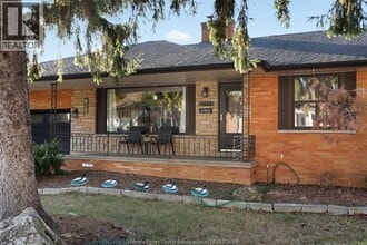 5815 Canada St in Windsor, ON - Building Photo - Building Photo