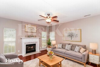 11207 Ridge Oak Dr in Charlotte, NC - Building Photo - Building Photo