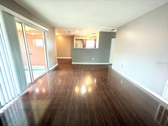 3805 Cortez Cir in Tampa, FL - Building Photo - Building Photo