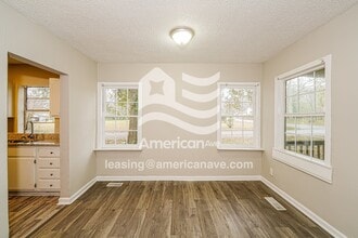 760 Hopkins Dr in Birmingham, AL - Foto de edificio - Building Photo