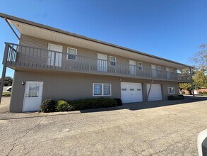 419 Gibson Ln, Unit 4 in Richmond, KY - Building Photo - Building Photo