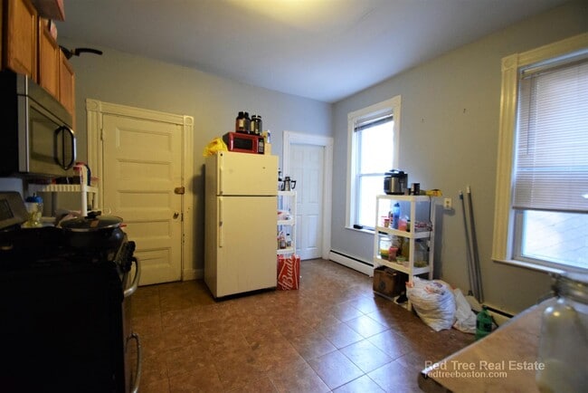36 Cherokee St in Boston, MA - Building Photo - Building Photo