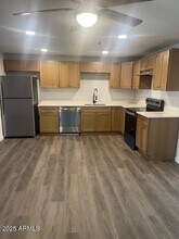 1808 N 66th Ave in Phoenix, AZ - Building Photo - Building Photo