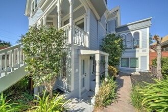2225 Blake St in Berkeley, CA - Building Photo - Building Photo