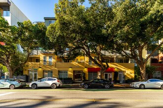 PR SM Livorno LLC in Santa Monica, CA - Building Photo - Building Photo