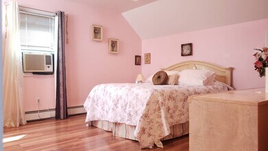 164 Jackson Ave in Mineola, NY - Building Photo - Building Photo