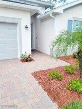 3172 Weston Manor Dr in Alva, FL - Building Photo - Building Photo