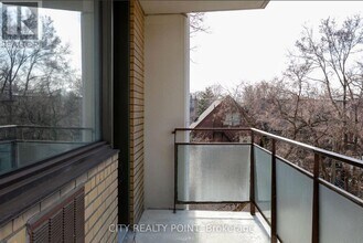 276 St George St in Toronto, ON - Building Photo - Building Photo