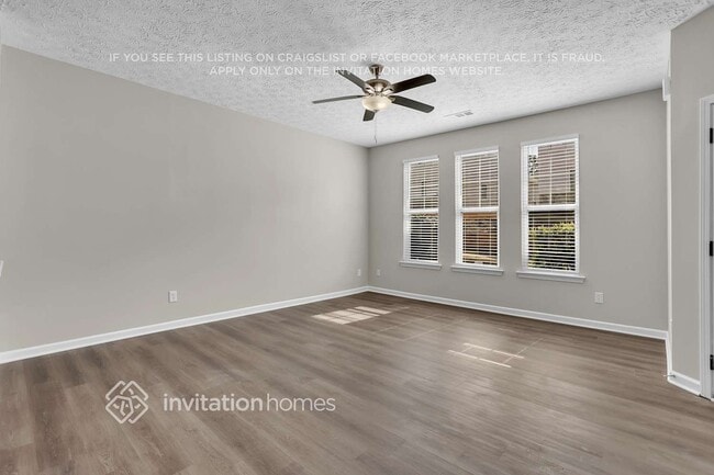 4904 Heritage Cir, Unit 1604 in Atlanta, GA - Foto de edificio - Building Photo