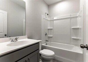 517 Hardy Dr in Acworth, GA - Building Photo - Building Photo