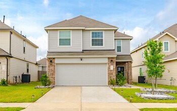 2835 August Mist Ln in Conroe, TX - Building Photo - Building Photo