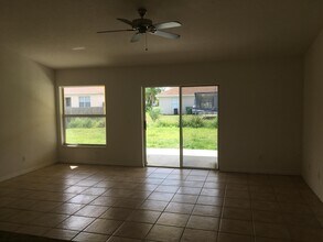 632 SW Granadeer St in Port St. Lucie, FL - Building Photo - Building Photo