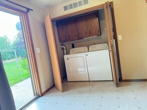 3713 Mangin St in Manitowoc, WI - Building Photo - Building Photo