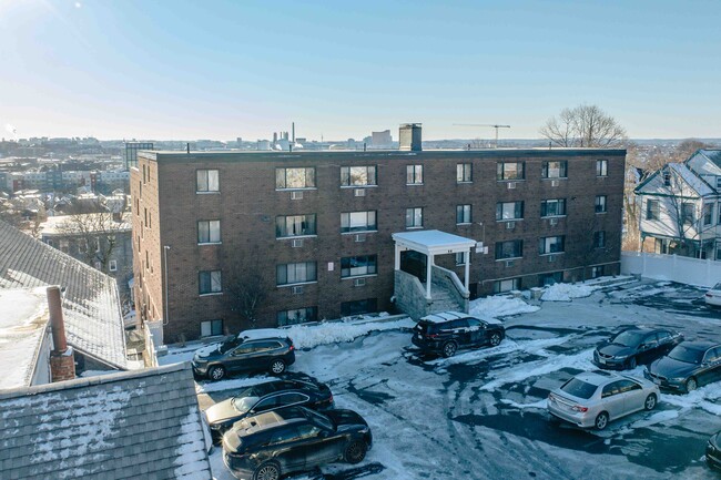 Lafayette Apartments in Chelsea, MA - Building Photo - Primary Photo