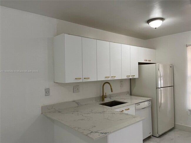 7450 SW 153rd Pl in Miami, FL - Building Photo - Building Photo
