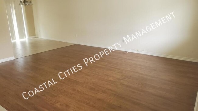 1696 Carmel Cir E in Upland, CA - Building Photo - Building Photo