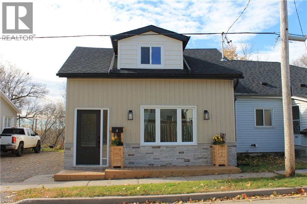 4 John Ave in Brant, ON - Building Photo