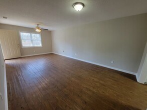 014 University Ct in Statesboro, GA - Building Photo - Building Photo