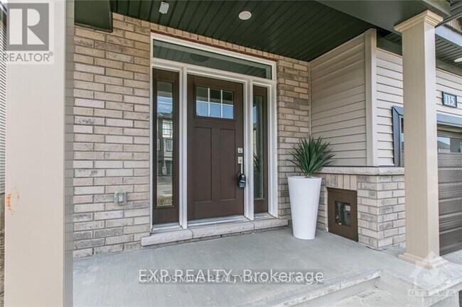 115 Teelin Cir in Ottawa, ON - Building Photo - Building Photo