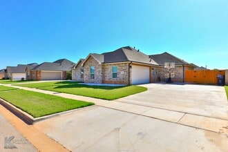 6533 Red Yucca Rd in Abilene, TX - Building Photo - Building Photo