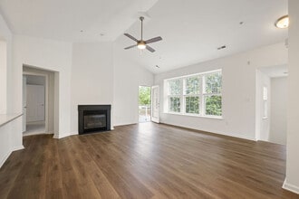 Jacobs Woods in Lansdale, PA - Foto de edificio - Building Photo