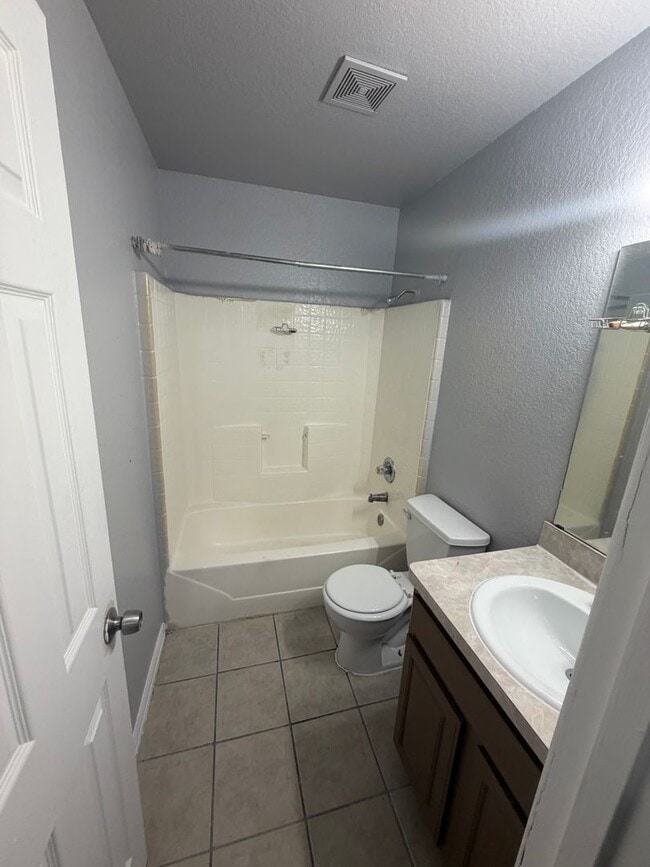 property at 933-935 Baker St