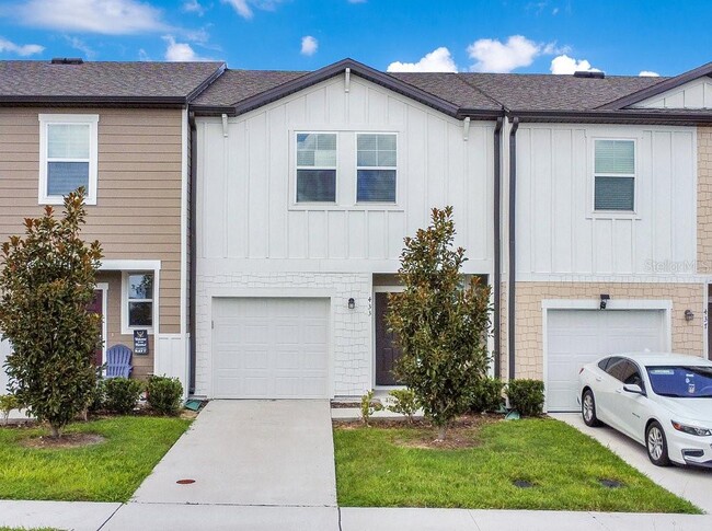 property at 433 Madison Dr