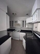 9450 Olde Village Ct