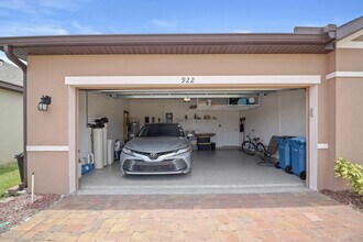 922 Remington Green Dr SE in Palm Bay, FL - Building Photo - Building Photo